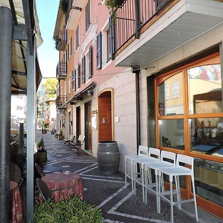 Hotel Zeni ブレントーニコ エクステリア 写真